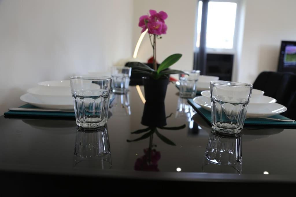 Luxury Ground Floor 2 Bedroom Apartment Free Wifi & Parking Шефилд Екстериор снимка